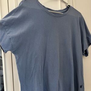 Vintage GAP Women's Blue Short Sleeve Tee